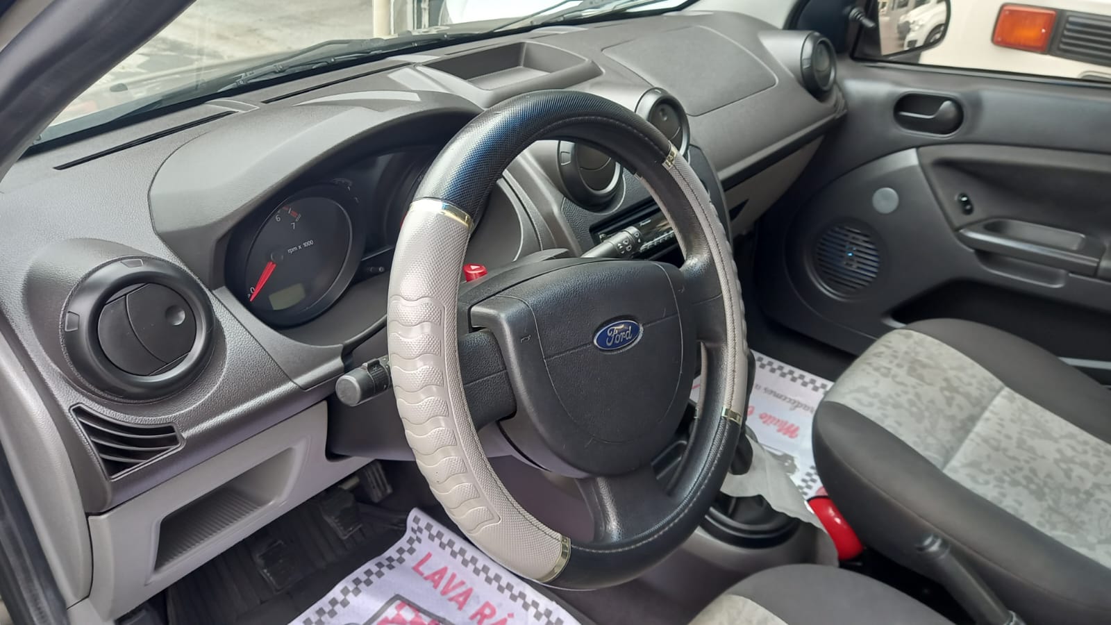 Ford Fiesta 1.0 Sedan Flex
