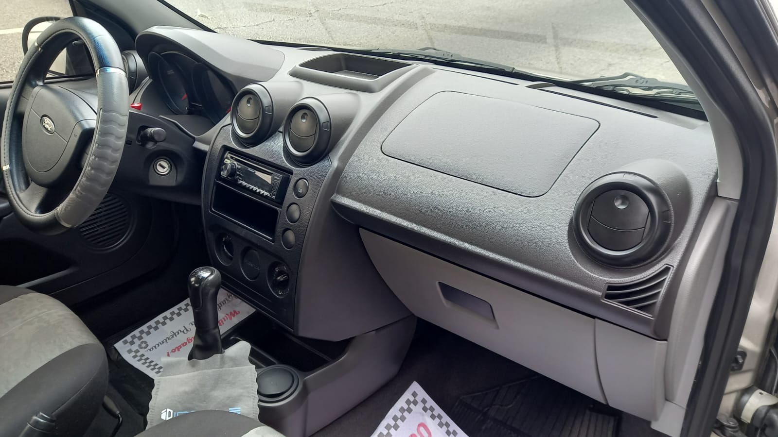 Ford Fiesta 1.0 Sedan Flex