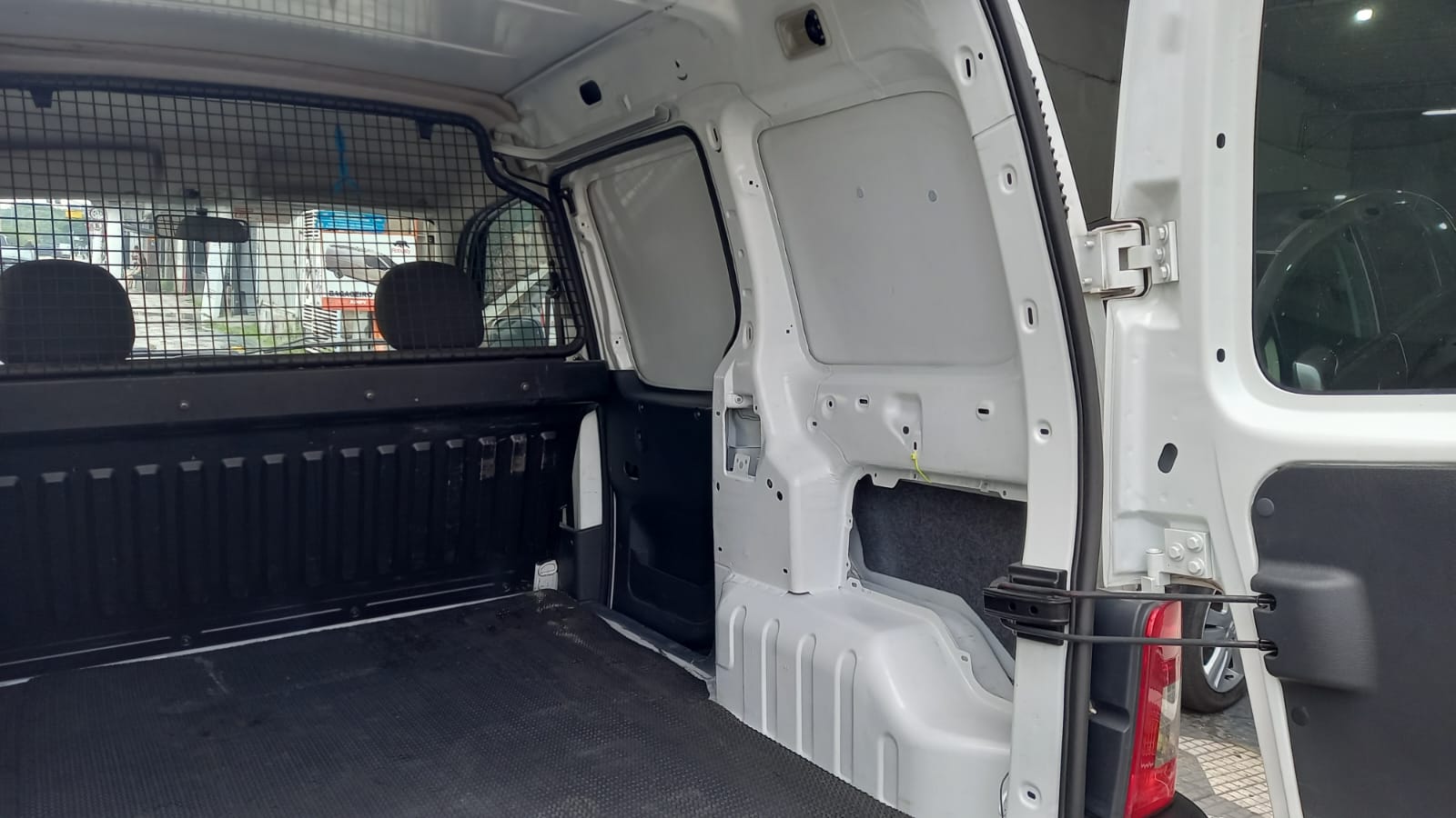 Peugeot Partner 1.6 Furgao