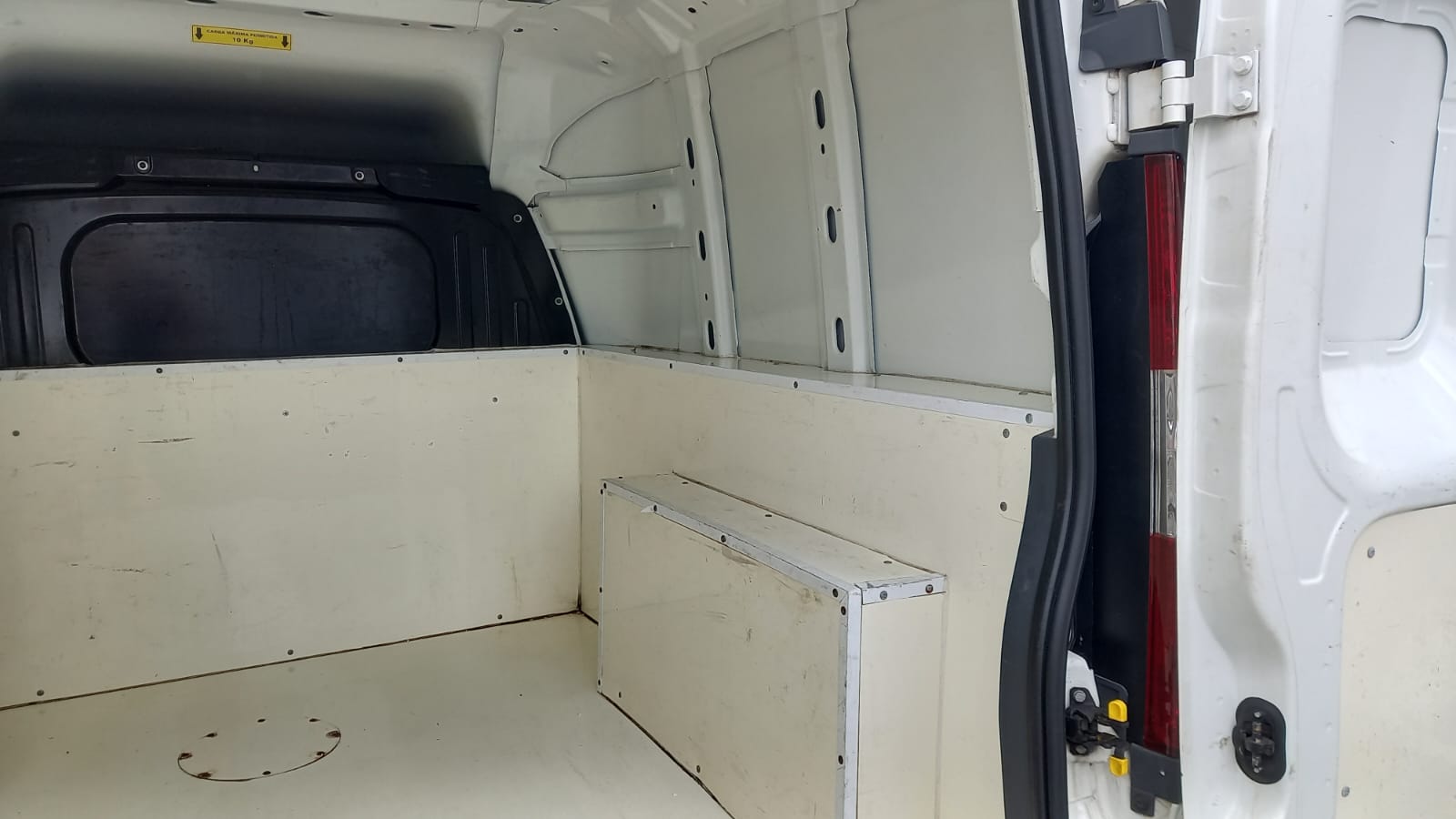 Fiat Fiorino Furgão 1.4 Evo (Flex)