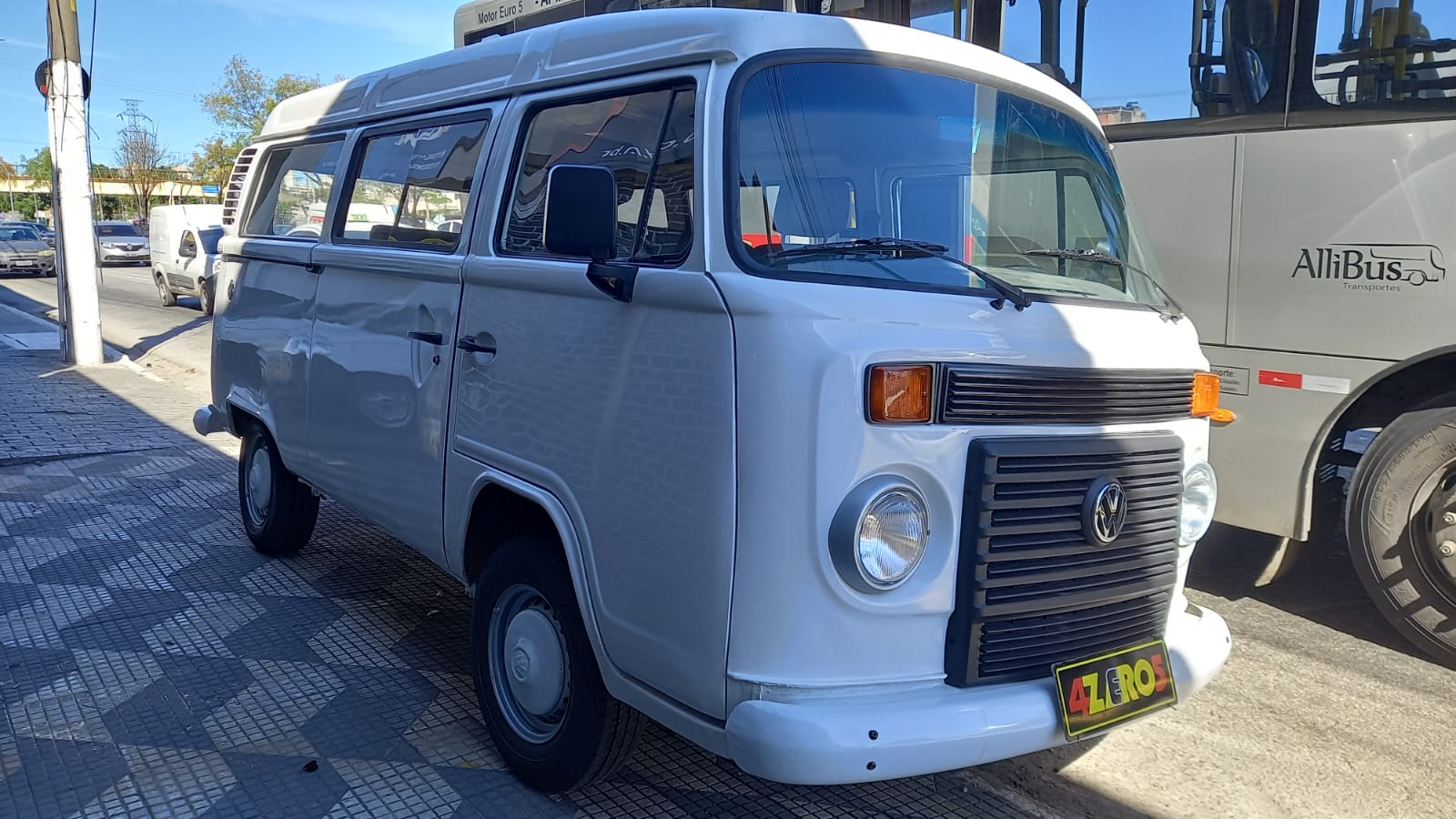 Volkswagen Kombi 1.4 Standard Total Flex