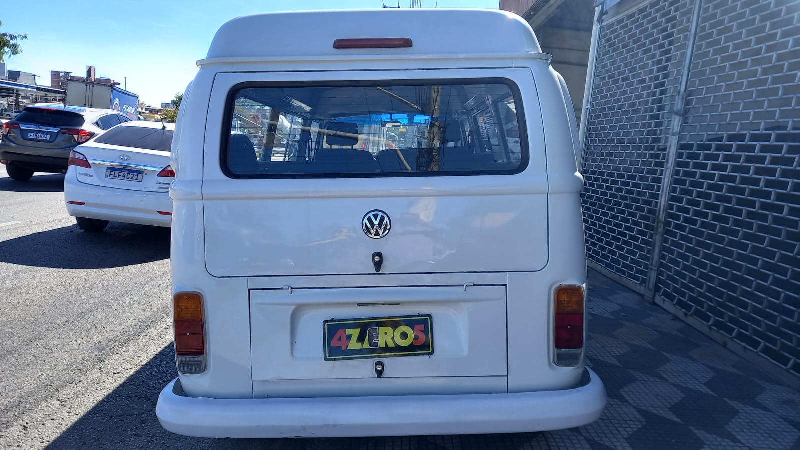 Volkswagen Kombi 1.4 Standard Total Flex